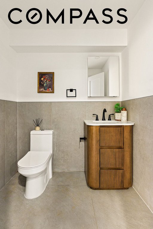 220 Schaefer Street, Unit 1 photo 8