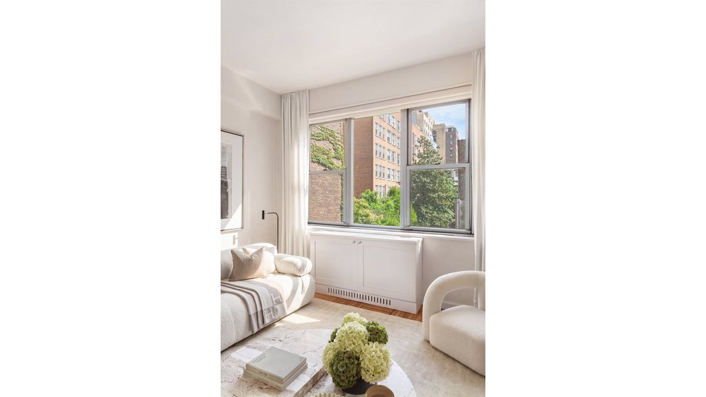 175 West 13th Street, Unit 4H photo 3