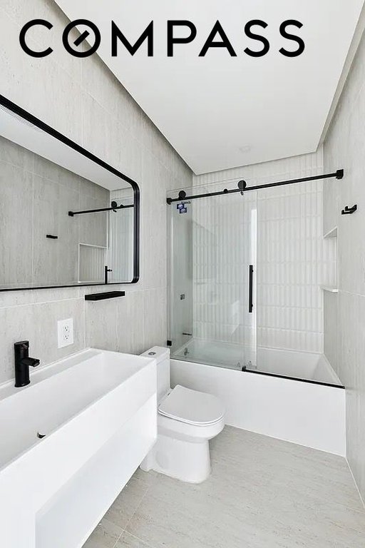 831 Knickerbocker Avenue, Unit PHC photo 5