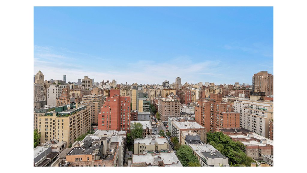 1438 Third Avenue, Unit 24B photo 14