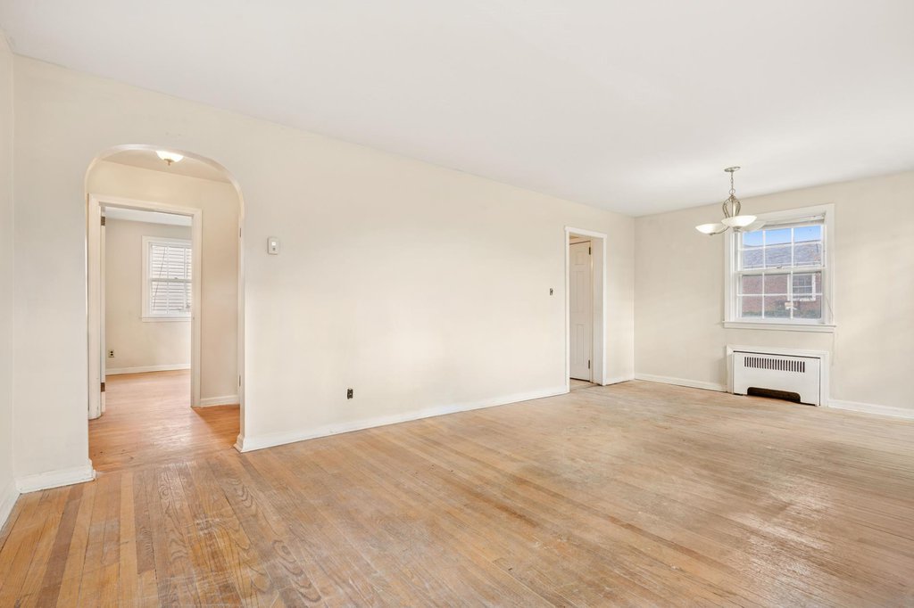 97 Westcott Boulevard – For Sale photo 2