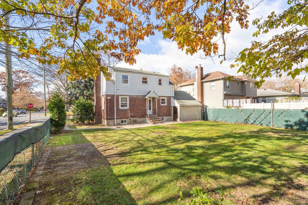 97 Westcott Boulevard – For Sale photo 11