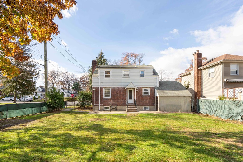 97 Westcott Boulevard – For Sale photo 12