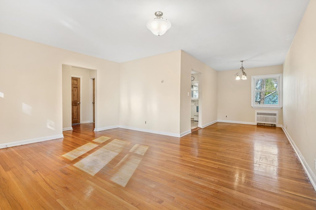 81 Midland Road – For Sale photo 4