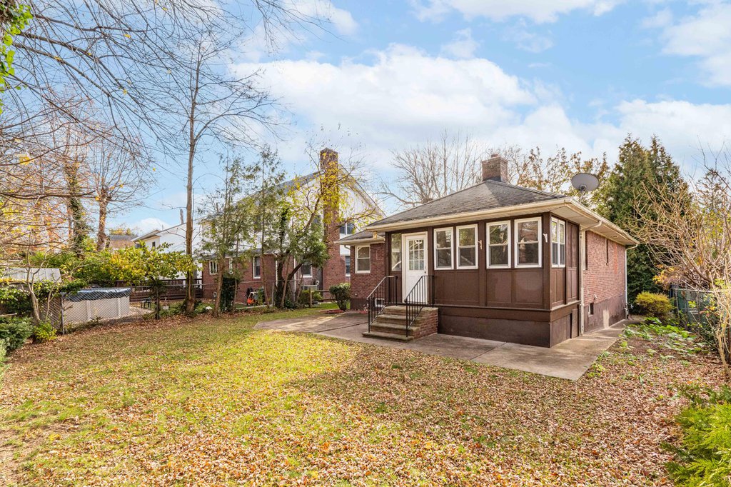 81 Midland Road – For Sale photo 8