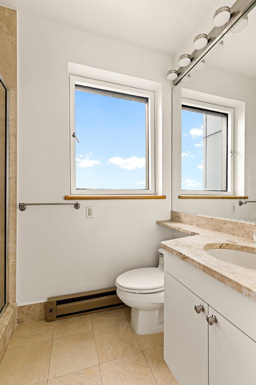 301 West 57th Street, Unit 45E photo 5