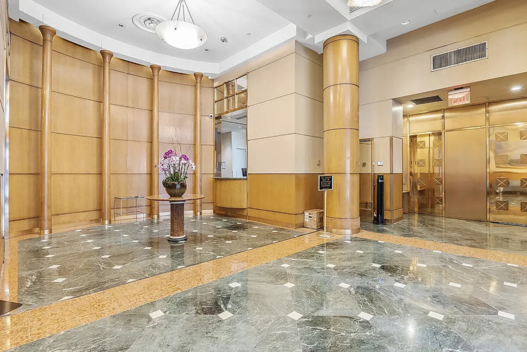 301 West 57th Street, Unit 45E photo 12
