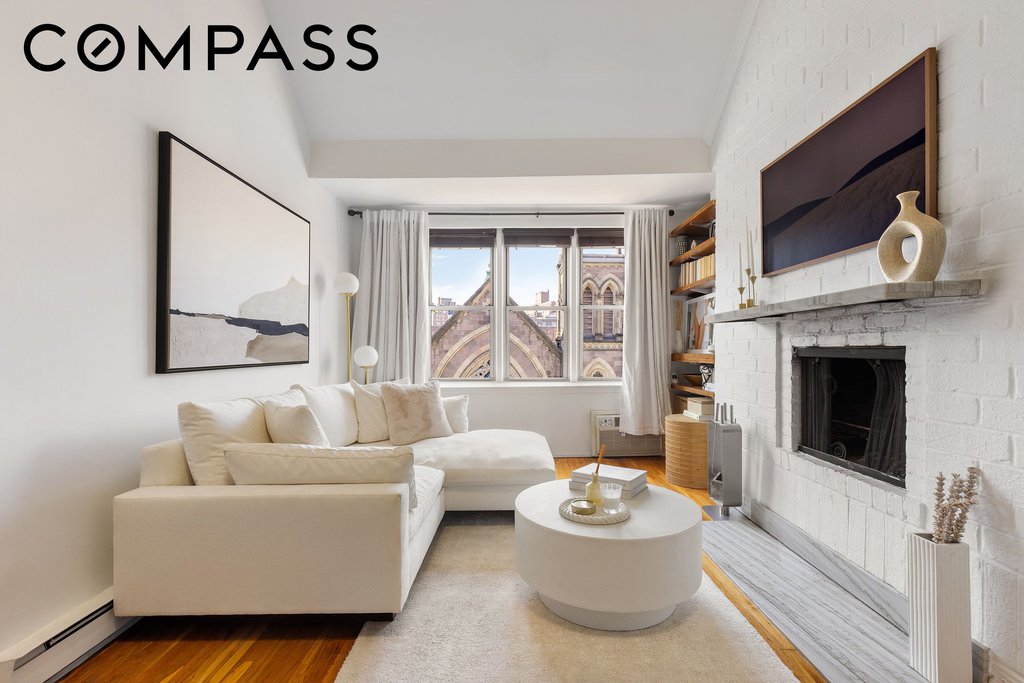 331 West 14th Street, Unit PHB