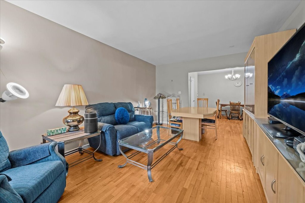 2270 Plumb 1st Street, Unit 1B photo 7