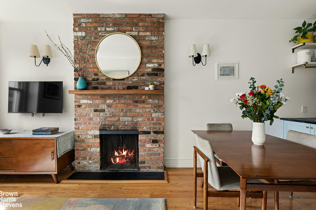 246 Fifth Avenue, Unit 4R photo 2