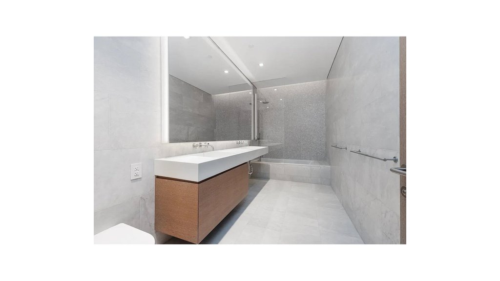 49 Chambers Street, Unit 9F photo 4