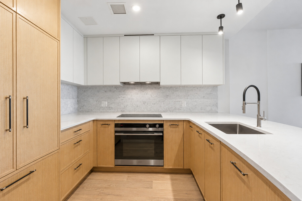 173 MC GUINNESS Boulevard, Unit 4A photo 4