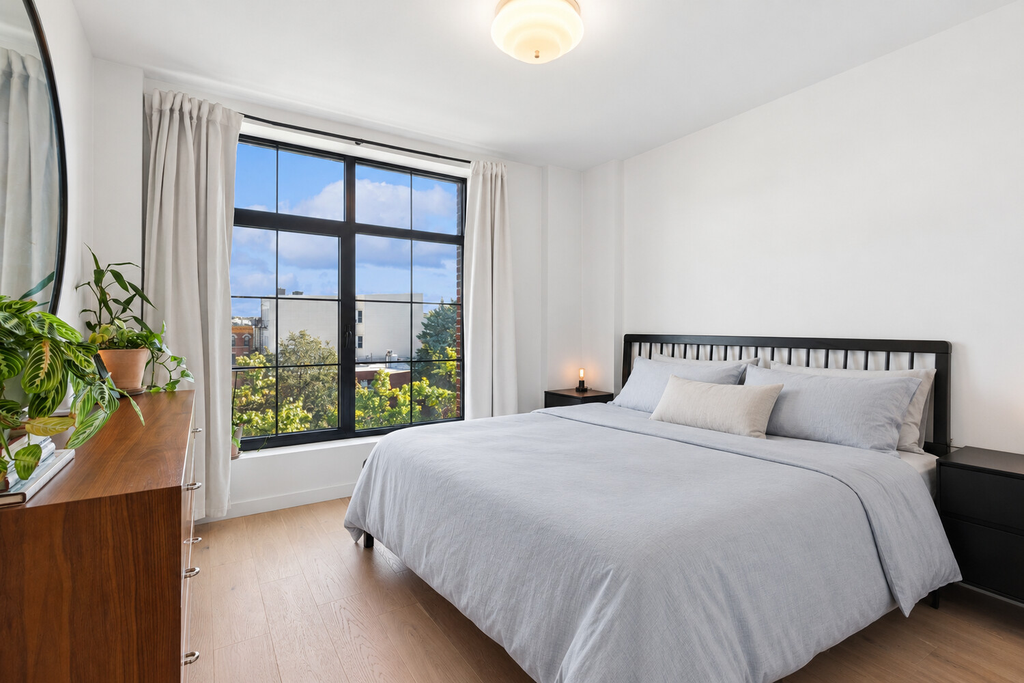 173 MC GUINNESS Boulevard, Unit 4A photo 5
