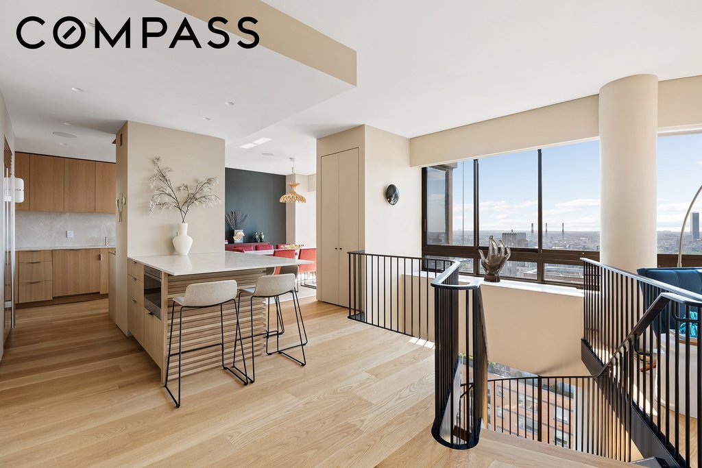 167 East 61st Street, Unit PHA photo 4