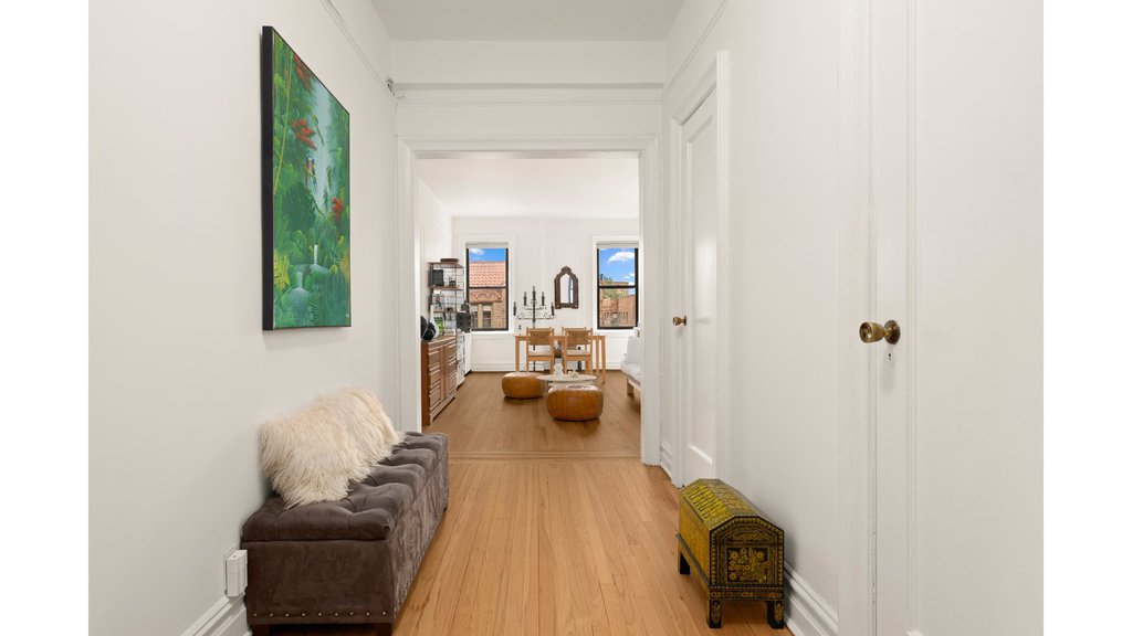 83-10 35th Avenue, Unit 6K