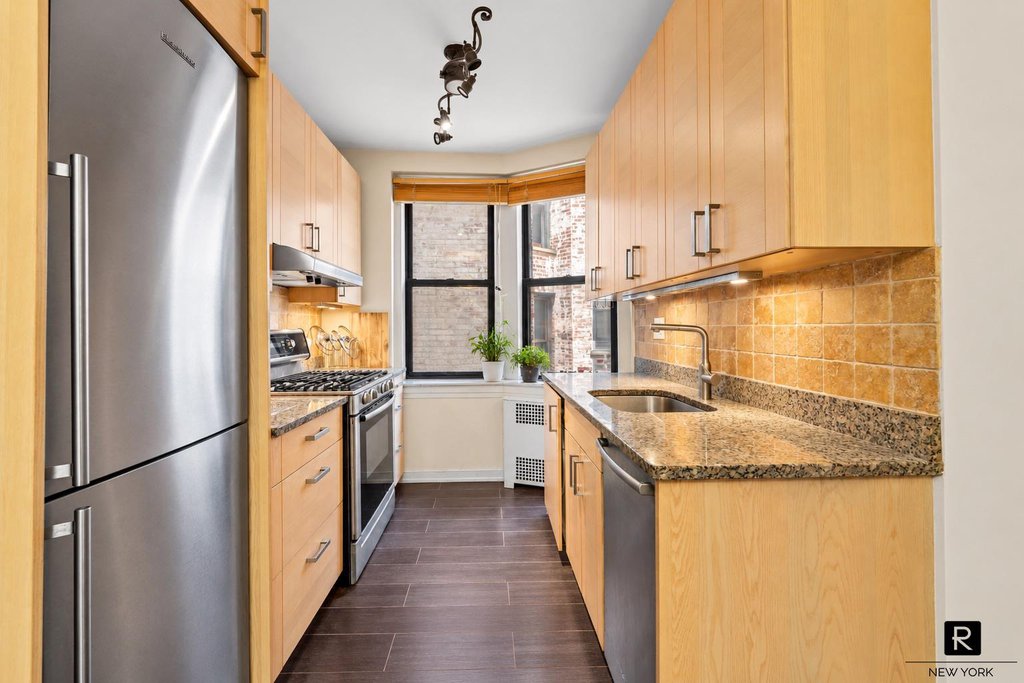 47-20 42nd Street, Unit 3A photo 7