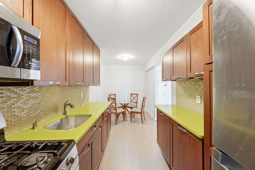 2860 Bailey Avenue, Unit 5H photo 9