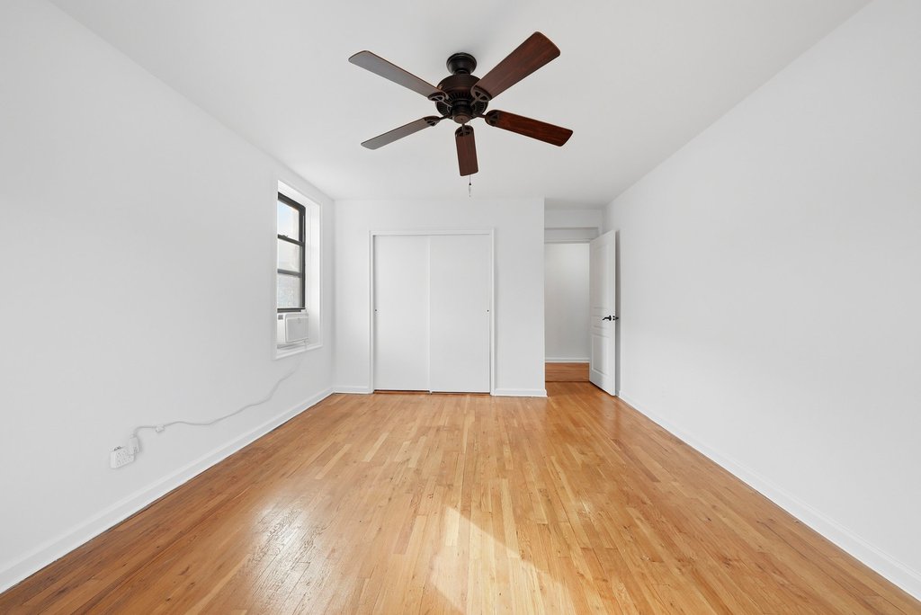 2860 Bailey Avenue, Unit 5H photo 12