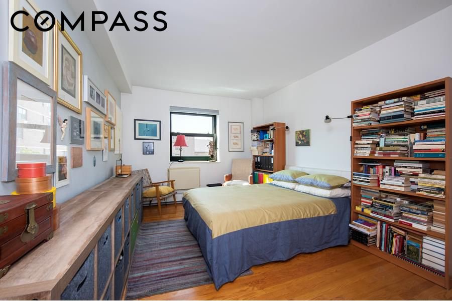 1885 Lexington Avenue, Unit 6D photo 5