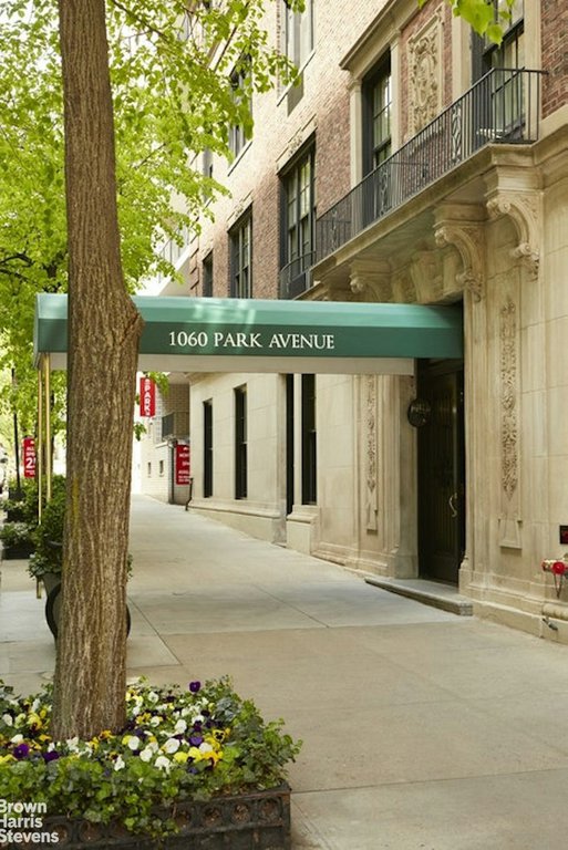 1060 Park Avenue, Unit PHB photo 4