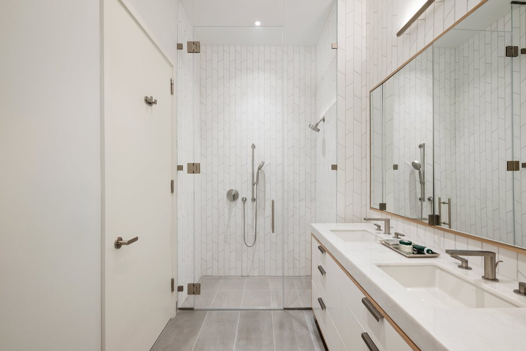 501 Third Avenue, Unit 30D photo 6