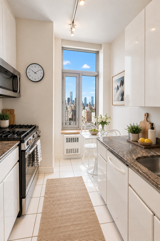 188 East 64th Street, Unit 2006 photo 10