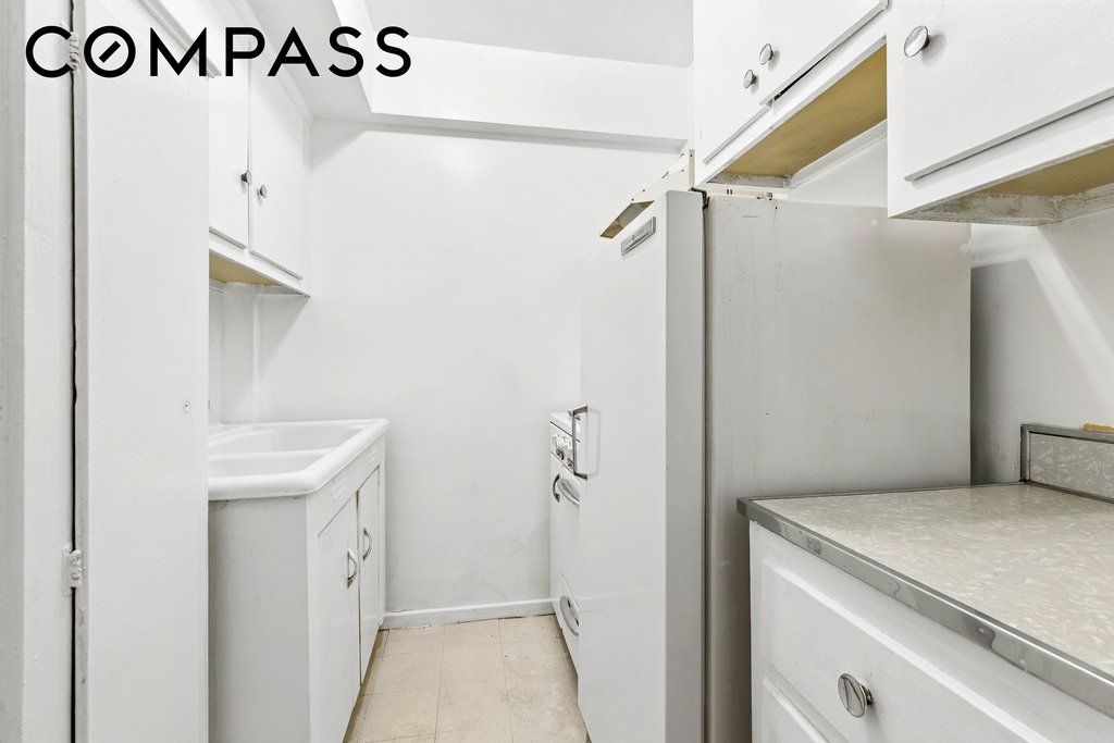 54 West 16th Street, Unit 6G photo 9