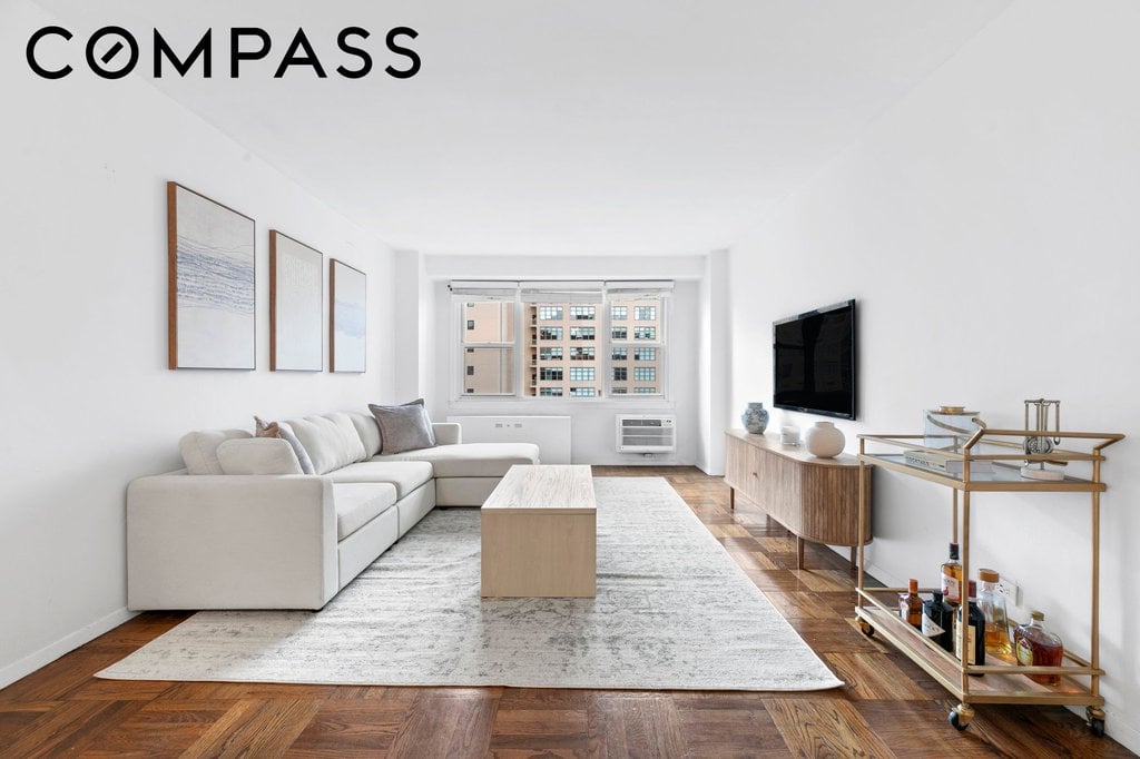 2 Charlton Street, Unit 11B