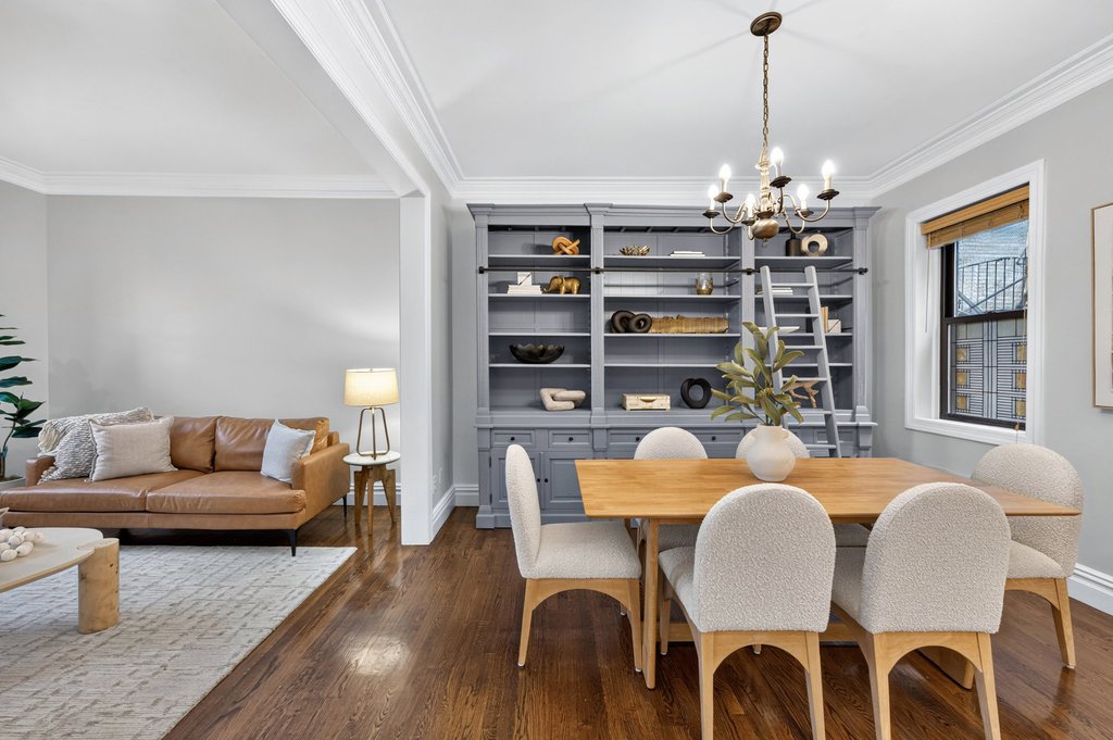 152 East 35th Street, Unit 3/4G photo 2