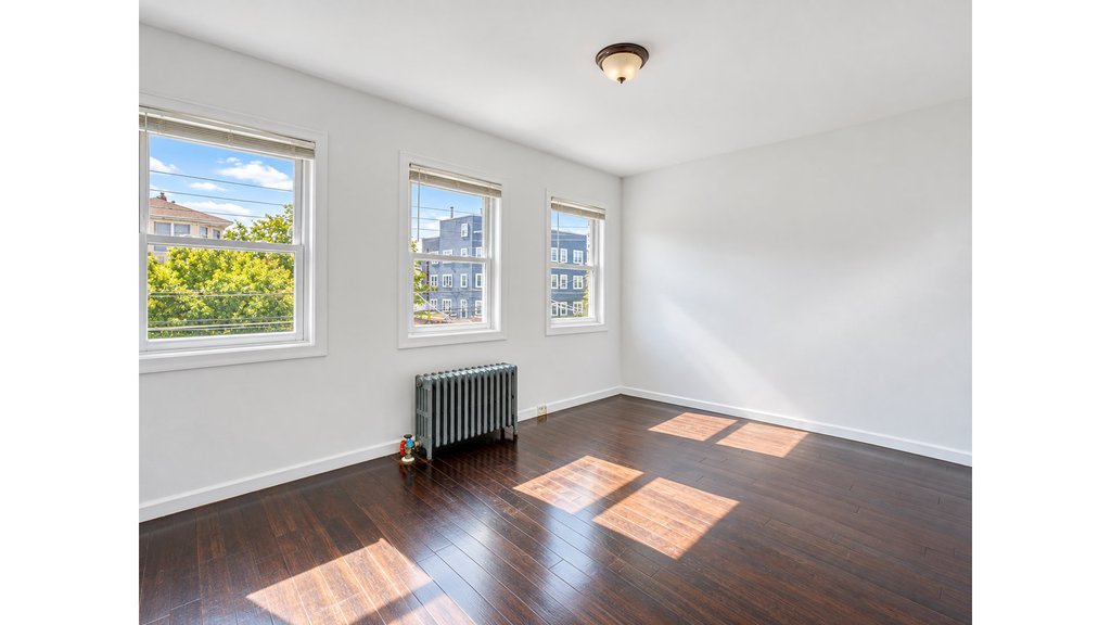 143-27 95th Avenue, Unit 2