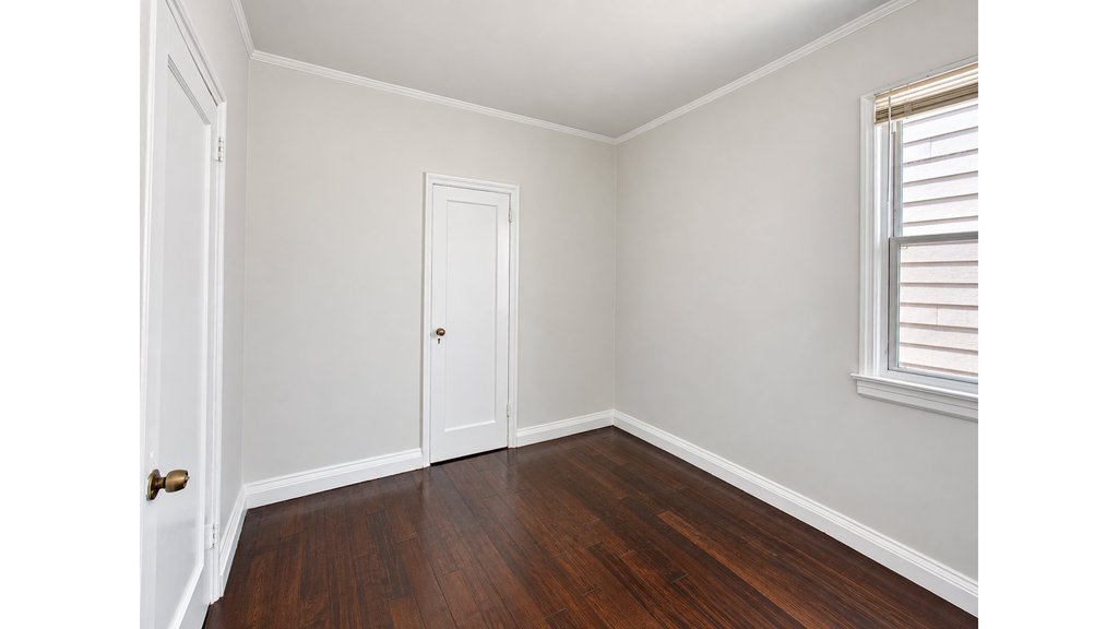 143-27 95th Avenue, Unit 2 photo 9