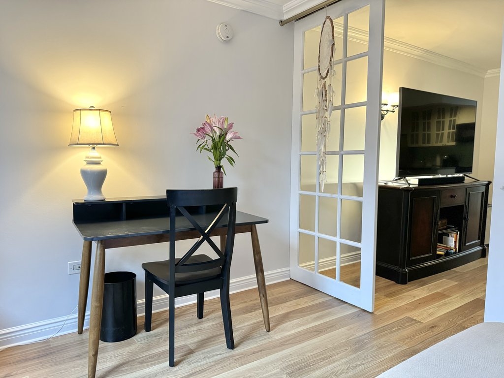 222 West 14th Street, Unit 2H photo 4