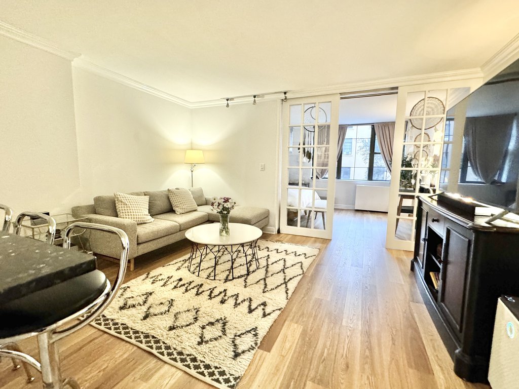 222 West 14th Street, Unit 2H photo 5