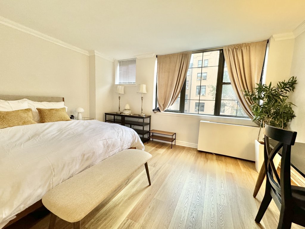 222 West 14th Street, Unit 2H photo 14