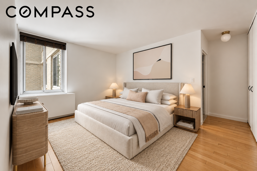 220 East 65th Street, Unit 8J photo 3