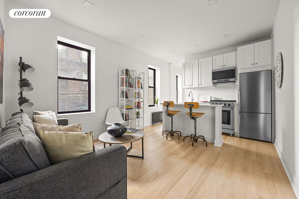 333 4th Street, Unit 1E photo 2