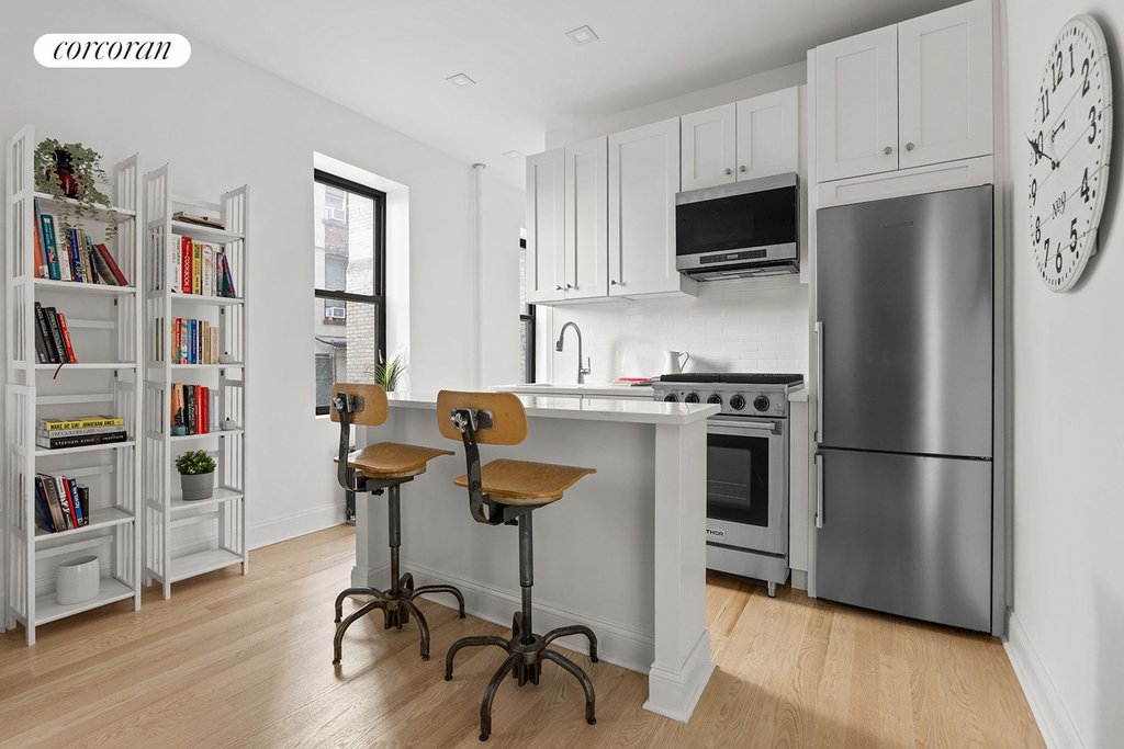 333 4th Street, Unit 1E photo 3