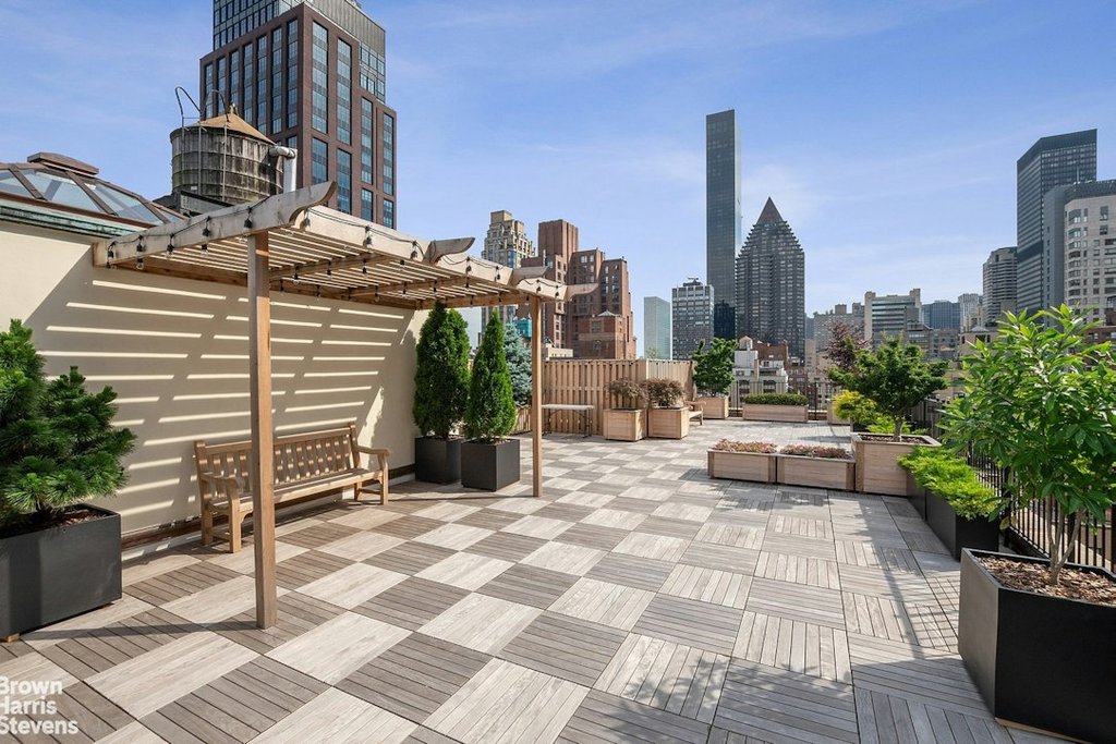 333 East 53rd Street, Unit 8A photo 6