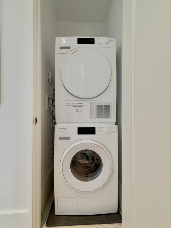 815 Broadway, Unit 401 photo 8