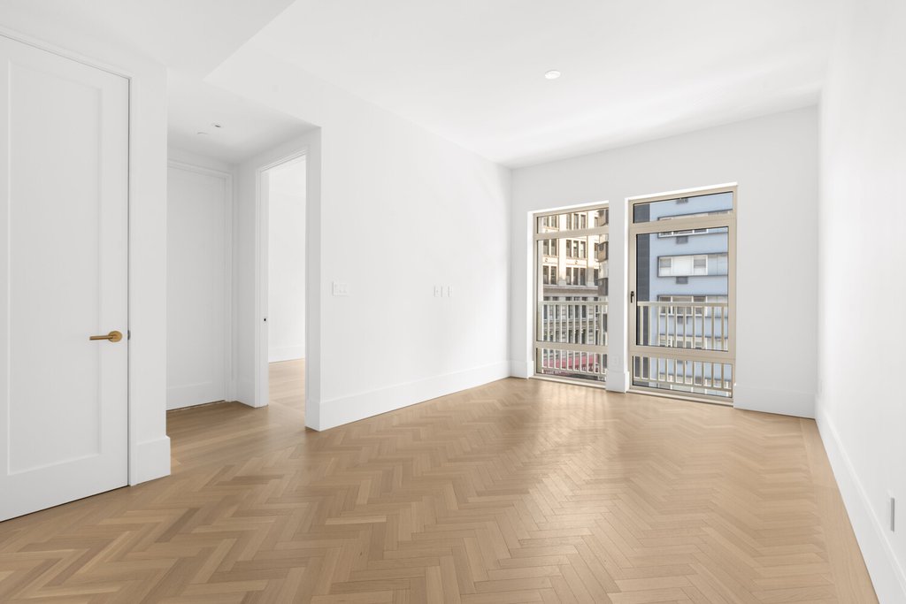 815 Broadway, Unit 401