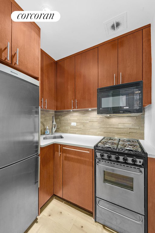 120 East 36th Street, Unit 12F photo 6