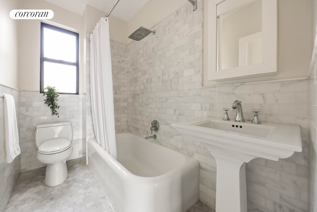 141 East 3rd Street, Unit 11D photo 7