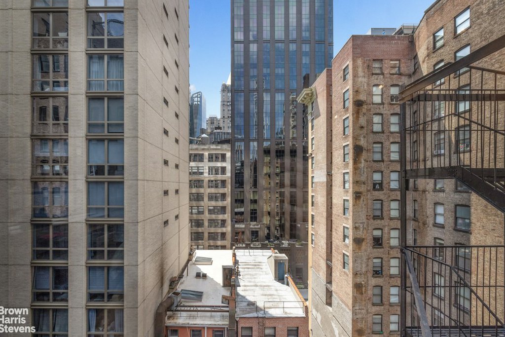 34 East 30th Street, Unit 8 photo 17