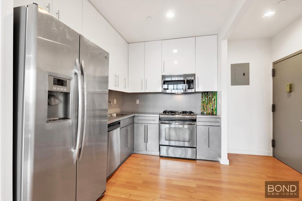 38 Delancey Street, Unit 15A photo 4