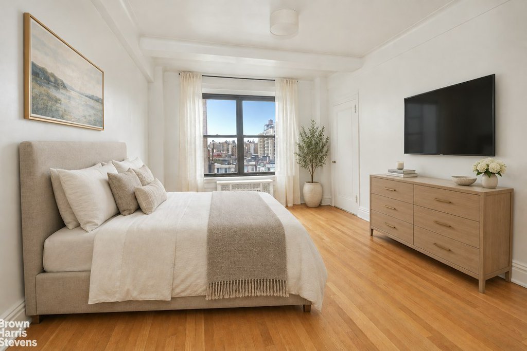 186 Riverside Drive, Unit 9B photo 15