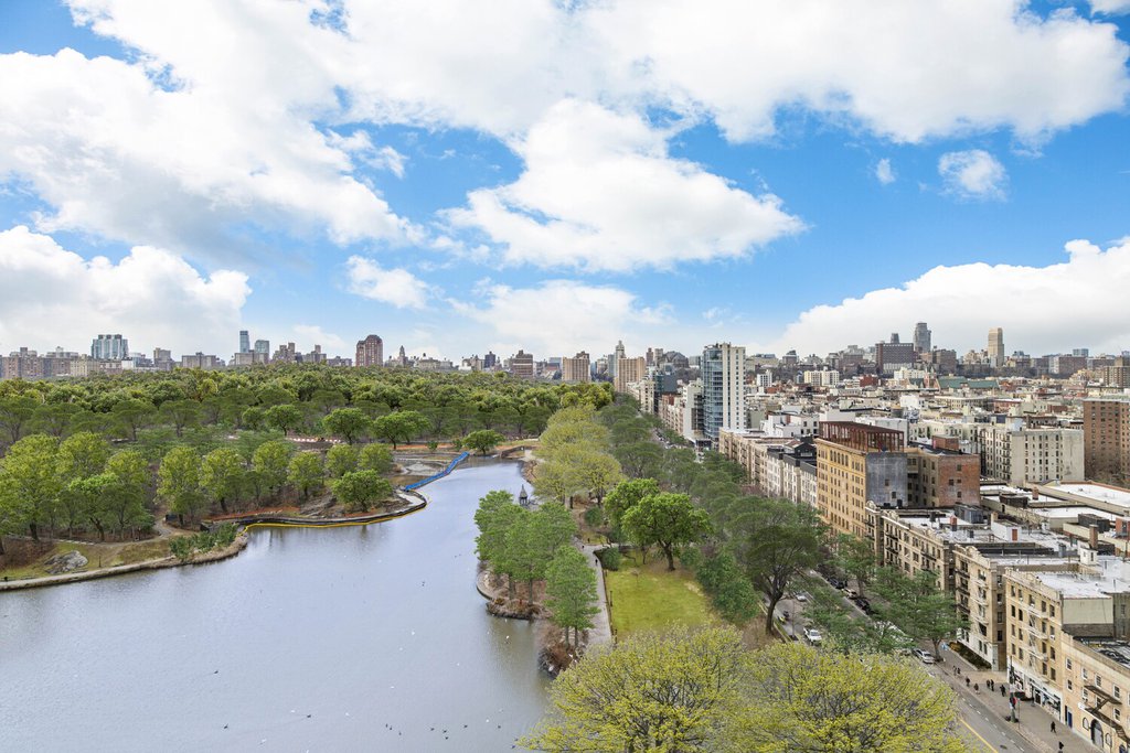 1280 Fifth Avenue, Unit 18A photo 10