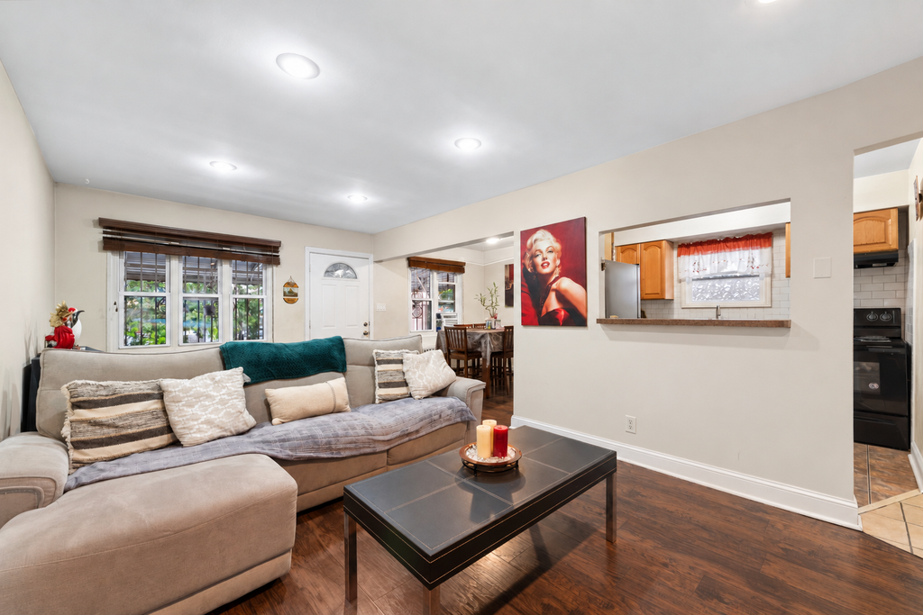 32-11 71st Street, Unit N/A photo 15