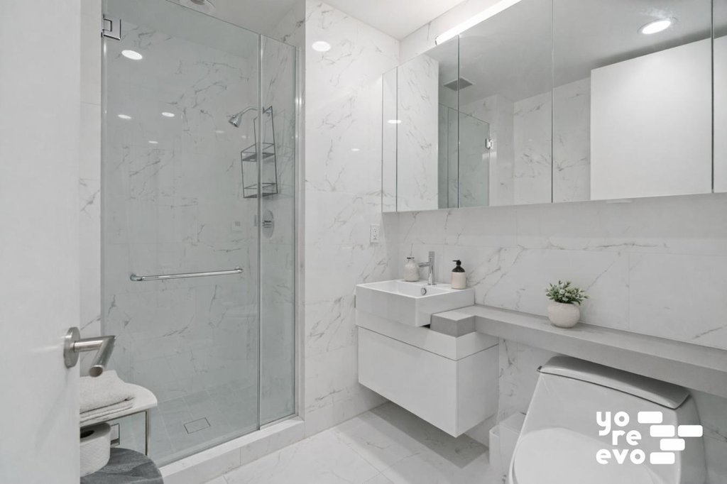 301 East 61st Street, Unit 3D photo 5