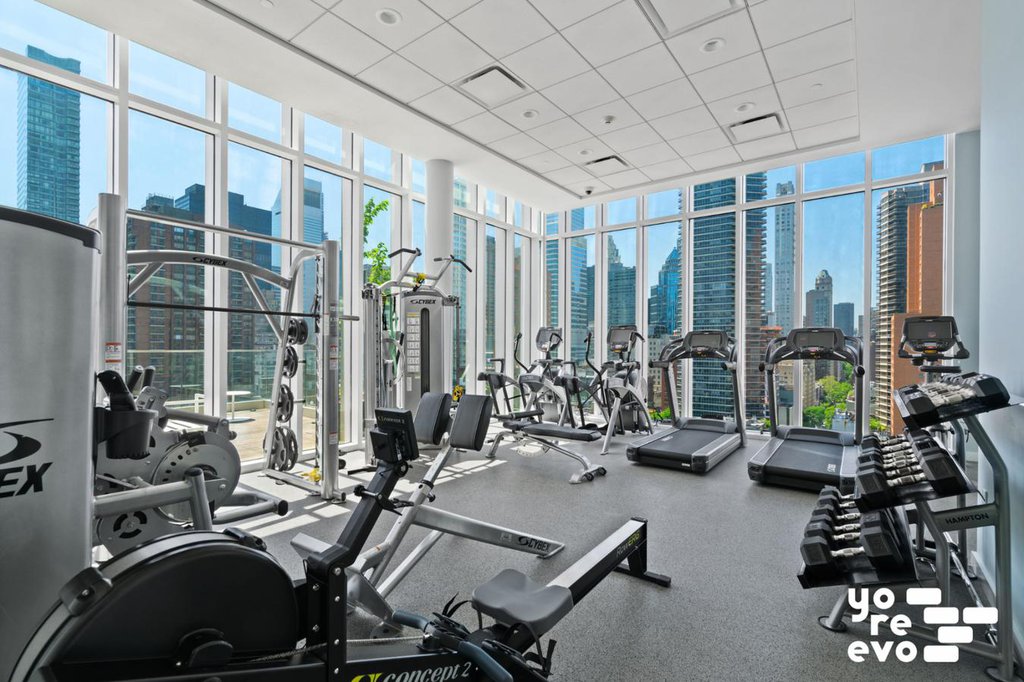 301 East 61st Street, Unit 3D photo 9