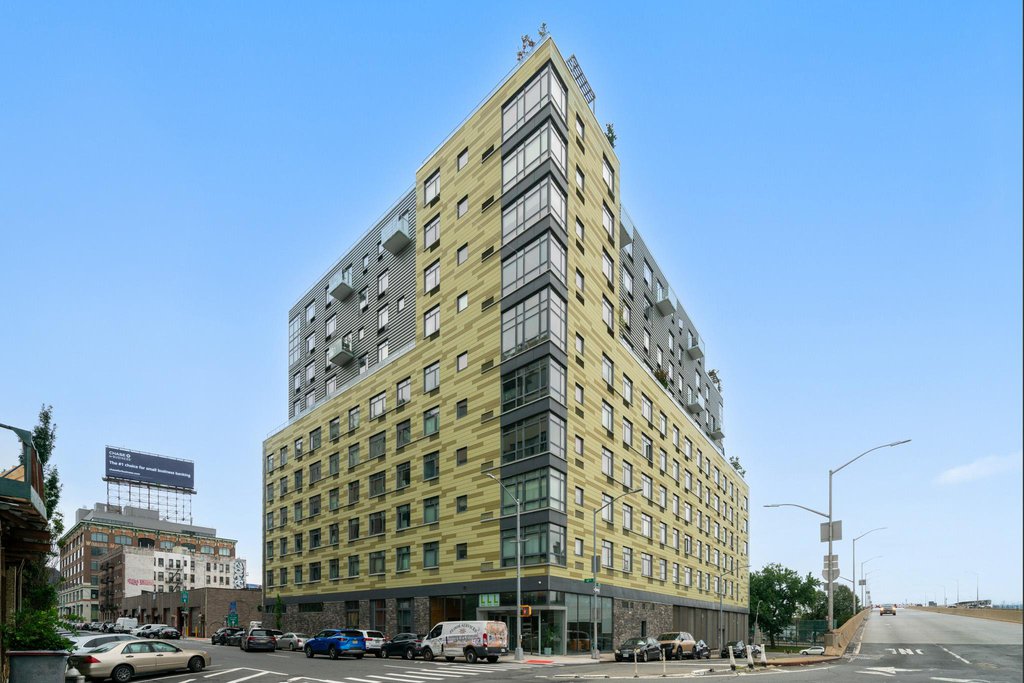 11-02 49th Avenue, Unit 6M photo 15